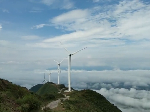 廣東粵電紅心樓風(fēng)電場風(fēng)機葉片檢修